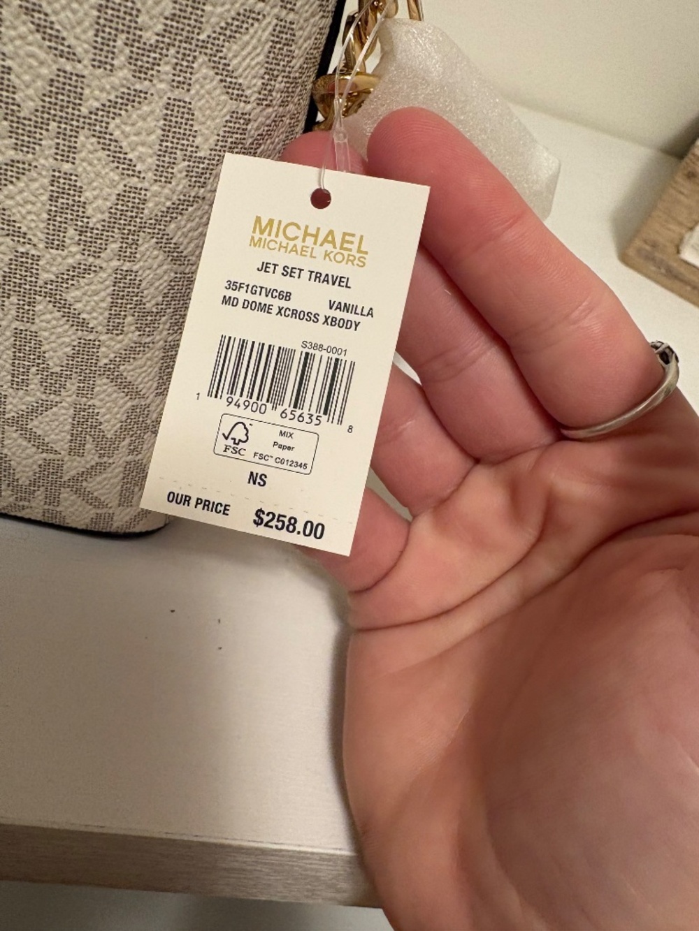 NEW Michael Kors Jet Set Travel Vanilla Medium Dome Crossbody - Picture 4 of 4